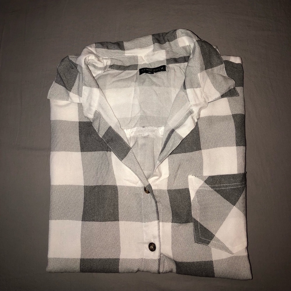 checkered shit